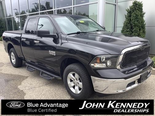 2017 RAM 1500 SLT