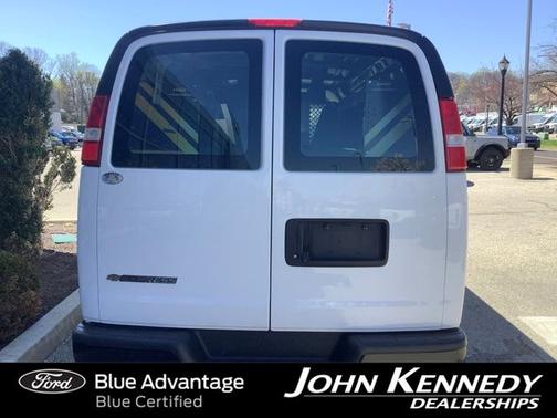 Summit White 2021 Chevrolet Express 2500 WORK VAN