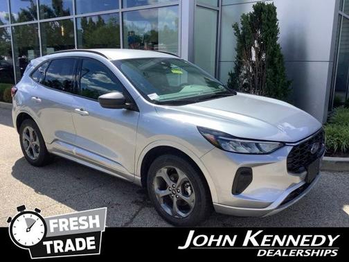 ICONIC SILVER METALLIC 2024 Ford Escape ST-LINE