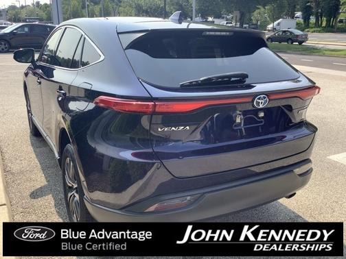 2021 Toyota Venza LE