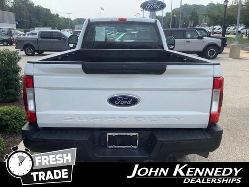 OXFORD WHITE 2019 Ford F-250 XL