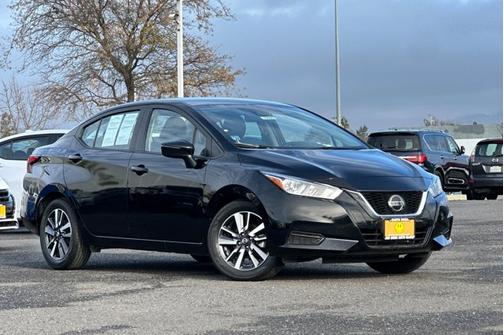 2021 Nissan Versa 1.6 SV