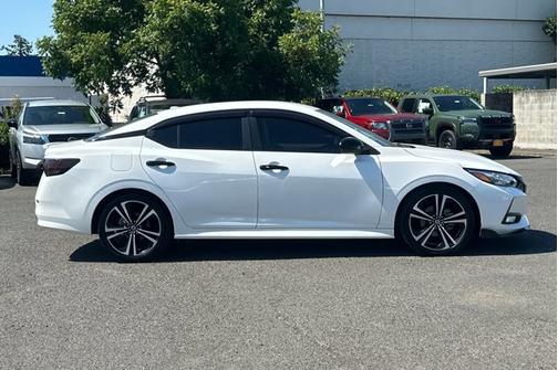 2023 Nissan Sentra SR