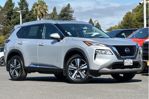 2021 Nissan Rogue SL