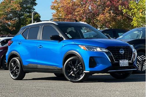 2023 Nissan Kicks SV
