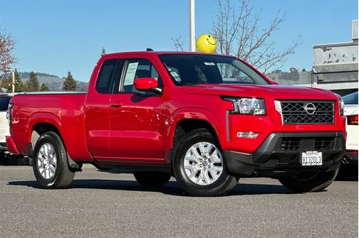 2022 Nissan Frontier SV