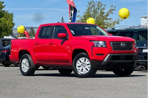2023 Nissan Frontier SV