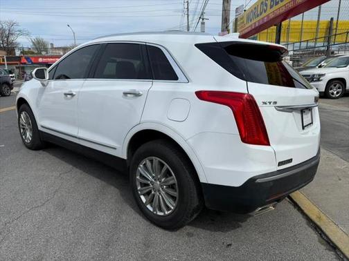 2017 Cadillac XT5 Luxury