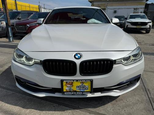 2018 BMW 330 i xDrive