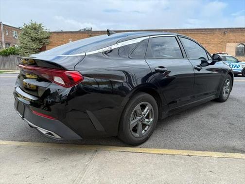 2021 Kia K5 LX Auto FWD