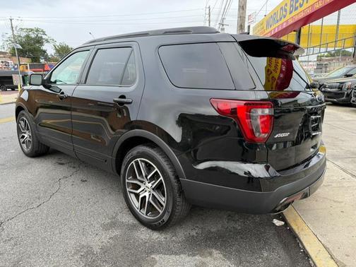 2017 Ford Explorer sport
