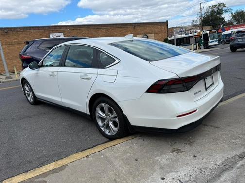2023 Honda Accord LX 1.5T
