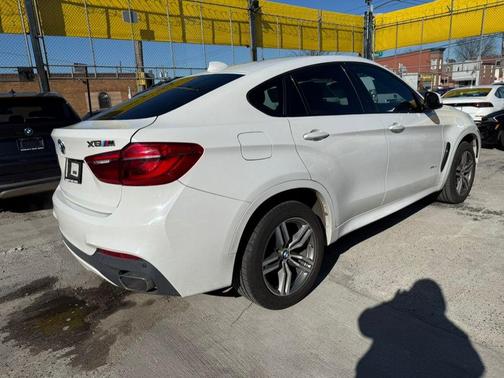 2015 BMW X6 xDrive35i