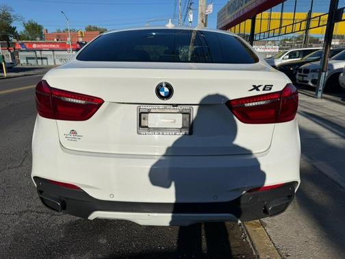 Alpine White 2017 BMW X6 xDrive35i