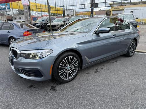 2019 BMW 530 i xDrive