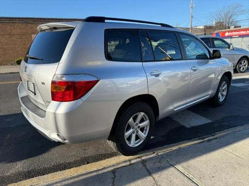 2009 Toyota Highlander Base
