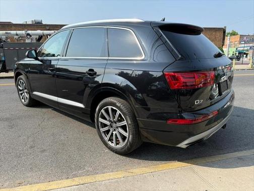 2017 Audi Q7 3.0T Premium