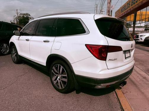 2017 Honda Pilot Touring