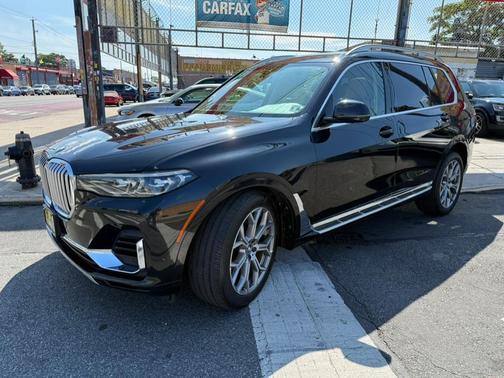 2020 BMW X7 xDrive40i