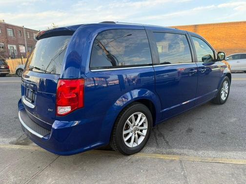 2020 Dodge Grand Caravan SXT