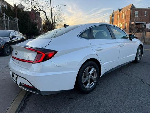 2020 Hyundai SONATA SE