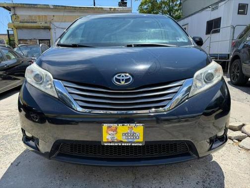 2015 Toyota Sienna XLE Premium