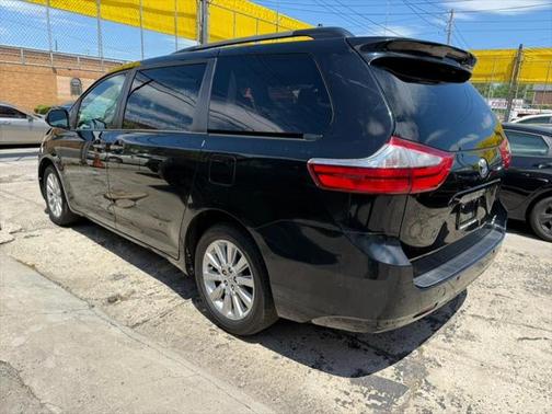 2015 Toyota Sienna XLE Premium