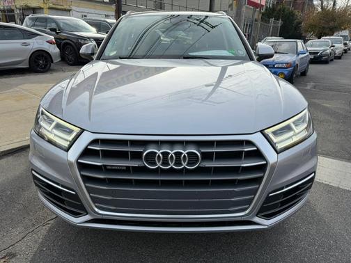 2018 Audi Q5 2.0T Premium Plus