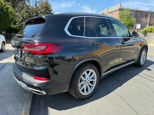 2022 BMW X5 xDrive40i Sports Activity Vehicle