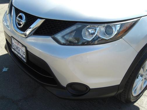 2017 Nissan Rogue Sport S