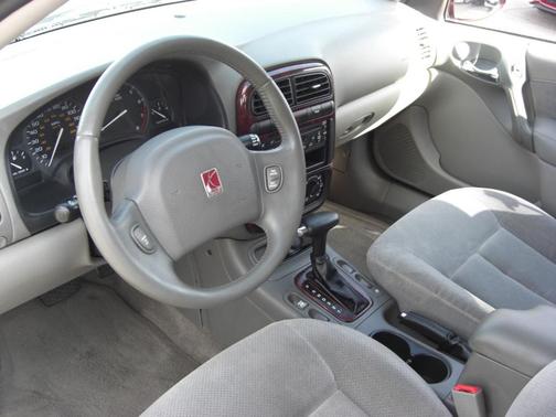 2002 Saturn L 300