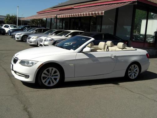2012 BMW 328 2dr Conv 328i SULEV