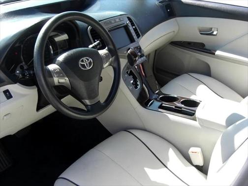 2011 Toyota Venza Base