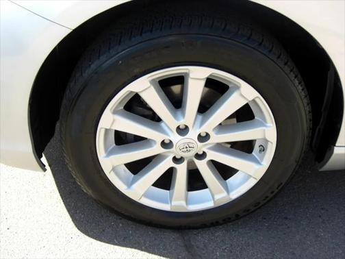 2011 Toyota Venza Base