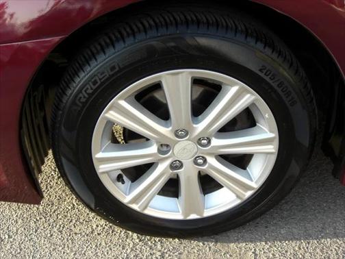 2010 Subaru Legacy Premium