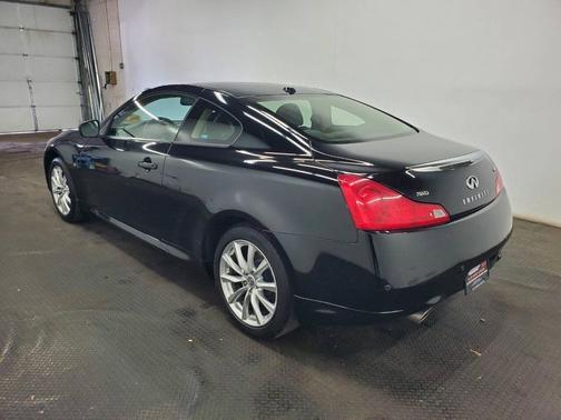 2014 INFINITI Q60 Base