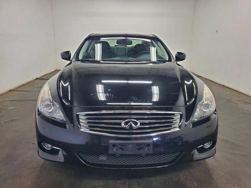 2014 INFINITI Q60 Base