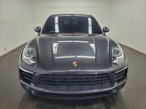2018 Porsche Macan Base