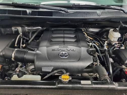 2011 Toyota Tundra Grade