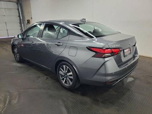 2023 Nissan Versa 1.6 SV