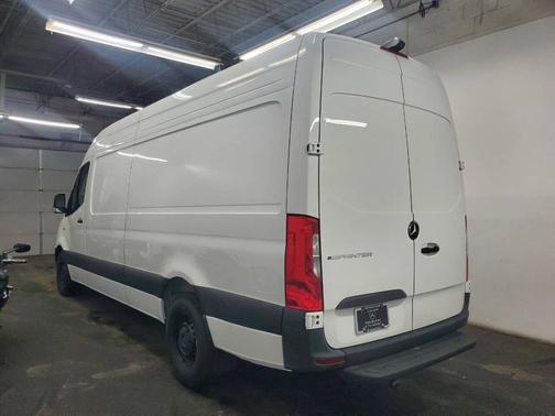 2024 Mercedes-Benz Sprinter 2500 High Roof