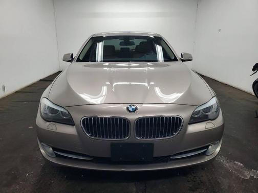 2012 BMW 528 xDrive