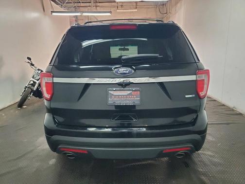 2016 Ford Explorer Base