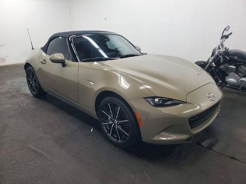 2024 Mazda MX-5 Miata Grand Touring