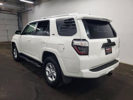 Super White 2018 Toyota 4Runner SR5 Premium