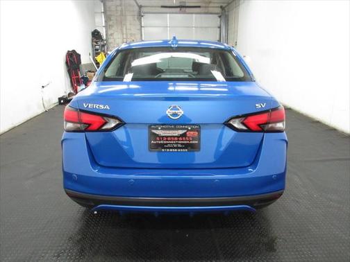 Electric Blue Metallic 2021 Nissan Versa 1.6 SV