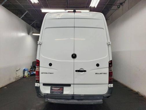 2014 Mercedes-Benz Sprinter 2500 High Roof