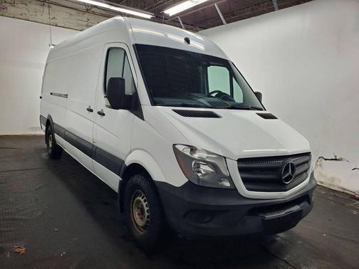 2014 Mercedes-Benz Sprinter 2500 High Roof