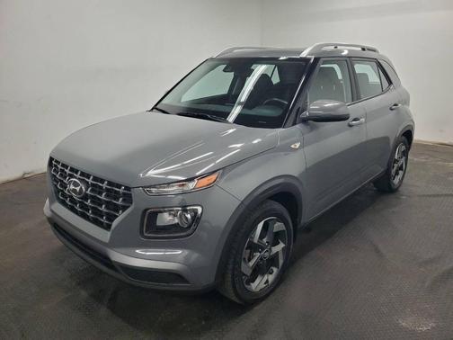 2022 Hyundai VENUE SEL