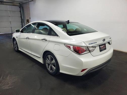2011 Hyundai SONATA Hybrid Base